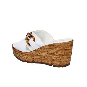 Sandalo con Zeppa Novaflex da Donna Verceia in Pelle Bianca con Tacco in Sughero per l'Estate - Product Image 2