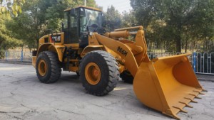 Chargeuse sur pneus CAT 966H d'origine japonaise, bon état, godet de 4,0 m³, pour travaux de carrière et de construction portuaire - Product Image 5