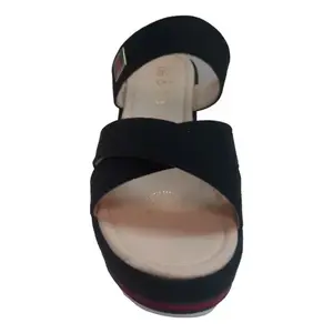 Be&be Sandales compensées noires à la mode pour femmes avec talon lumineux, dessus et semelle intérieure en PU, design plateforme à bout ouvert pour le printemps et l'été - Product Image 6