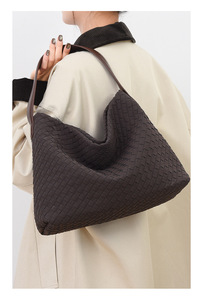 Bolsos cruzados de diseño de moda, bolsos de hombro de cuero PU de alta calidad, bolsos de mano casuales de lujo para mujer - Product Image 5