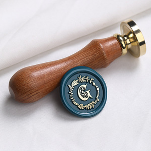 Sceaux à cire avec manches en bois de rose, motif floral pour la décoration - Product Image 2