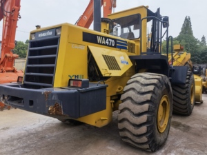 Chargeuse sur pneus Komatsu WA470-6 d'occasion, bon état de fonctionnement, haute qualité, capacité de la benne de 4,2 m, puissance de 203 kW, importée du Japon, en vente - Product Image 4