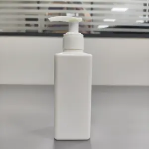 200ml Plastic Bottles PUMP SPRAYER Shampoo Bottle Square Refillable Hand Sanitizer Colors Can Be Customized