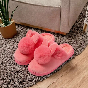 Chaussons d'hiver chauds pour la maison avec une boule unique, longues oreilles, semelle extérieure en PVC épaissie et fourrure respirante - Product Image 3