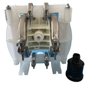 Bomba Neumática de Diafragma Wilden P1 con Diafragma de Santoprene, Bombas Químicas Autocebantes de Polipropileno para Uso Marino, Baja Presión - Product Image 1