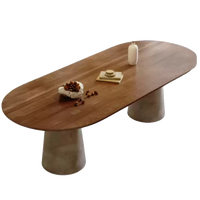 Table à manger ovale en bois massif de style nordique Wabi-Sabi avec design personnalisable pour salon et bureau