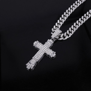 Pendentif Croix Lettre Plaqué Or et Argent avec Strass, Chaîne Maille Cubaine, Collier Hip Hop Unisexe, Entièrement Pavé de Strass, Jésus-<span class=keywords><strong>Christ</strong></span> - Product Image 5