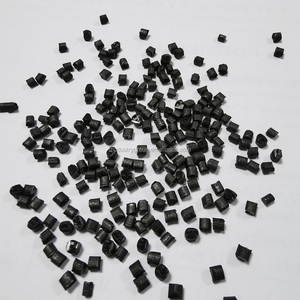 Vendita calda di Nylon antistatico 6 granuli poliammide 6 ESD PA6 resistività superficiale: 10 e3/sq ~ 10 e5/sq 50 ~ 500 Ohm - Product Image 3