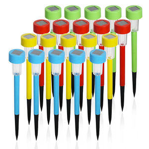 Luces solares de jardín Hejia, luces coloridas para exteriores con panel solar para decoración de patio, jardín y caminos. - Product Image 1