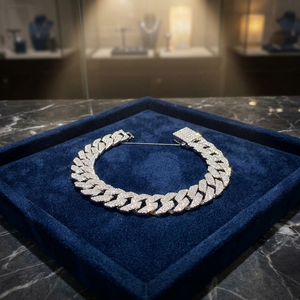 Bracelet de luxe en argent plaqué avec diamants de laboratoire certifiés IGI – Accessoire de mode haut de gamme, un cadeau brillant pour elle - Product Image 3