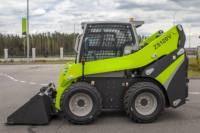 Chargeuse compacte ZS120V directement de l'usine, poids opérationnel de 3900 kg, pour la manutention de matériaux sur grands chantiers de construction, livraison rapide