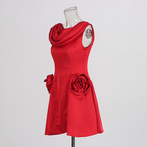 Vestidos de Verano para Mujer, Nuevo Estilo Elegante con Diseño Floral Plisado y Cuello Halter - Product Image 6