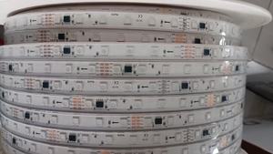 <span class=keywords><strong>LED</strong></span>ライトストリップリモコン付きサプライヤー新しい220v <span class=keywords><strong>LED</strong></span>車のヘッドライトランプスネークライト<span class=keywords><strong>LED</strong></span>リニアストリップライト - Product Image 2