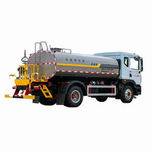 Camión Cisterna de Agua DFAC de 10cbm para Lavado de Carreteras, Supresión de Polvo, Limpieza de Calles, con Motor Potente - Product Image 4