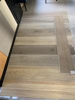 Revêtement de sol en vinyle SPC 4 mm, système de clic, imitation bois, pour appartement, taille personnalisée, vente en gros, revêtement de sol en PVC