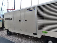 Ingersoll-Rand Doosan 1000 cfm 25bar Compresseur d'air diesel portable à vis avec moteur CAT à faible bruit (XHP1000) pour le forage