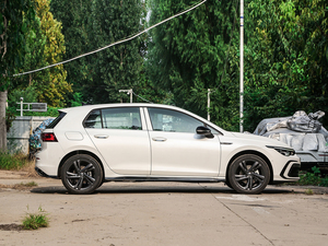 <span class=keywords><strong>V</strong></span> W <span class=keywords><strong>Volkswagen</strong></span> <span class=keywords><strong>Golf</strong></span> 280TSI DSG R-Line Lite 1.4T Made in China Turbo berlina automatica nuova auto a benzina - Product Image 3