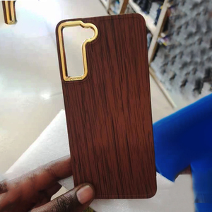 Funda trasera móvil con pintura de TPU de grano de madera para Infinix KC8/<span class=keywords><strong>Iphone</strong></span> 15Plus/Xiaomi POCO M4/Samsung - Product Image 6
