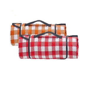 Soft Water Resistant Polyester Backing Ultrasonic Outdoor Picnic Blanket Beach Mat Portable Picnic Mat for Travel Camping Hiking