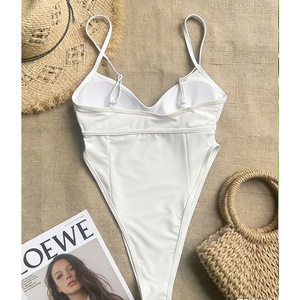 Maillot de bain une pièce pour femme à bretelles spaghetti, décolleté plongeant, coupe haute, effet ventre plat, pour la plage et les vacances, vente en gros - Product Image 5