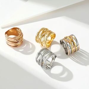 Popular yunnique style 3D woven three-color titanium steel ring for women, exaggerated, fashionable, elegant, and <b>s</b> - Product Image 2