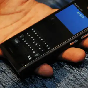 Téléphone de jeu musical pour Nokia n9 3g smartphone téléphone original remis à neuf
