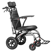Fauteuil roulant pliable de luxe semi-inclinable avec dossier réglable, cadre en alliage d'aluminium, roues alvéolées de 12 pouces et coussin de siège en cuir souple