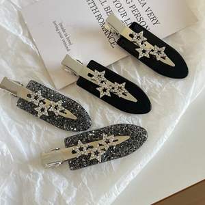Pince à cheveux en acétate ornée de strass étincelants et d'étoiles pour femmes, idéale pour les fêtes et les mariages - Product Image 1