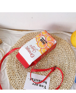 Été nouveau imprimé fruit Pu satchel girl cute cartoon Strawberry Banana Milk american women american shoulder bag - Product Image 5