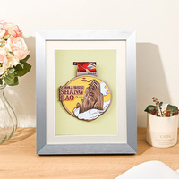 Cadre en bois pour médailles et photos, type boîte à ombre argentée, profond, pour badges de sport, marathons, épingles, certificats et photos - Vente en gros