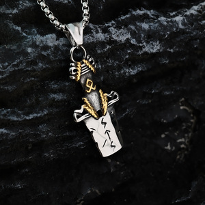 Collier pour homme avec pendentif épée viking nordique en acier inoxydable, perles carrées biseautées, design géométrique, cadeau - Product Image 4
