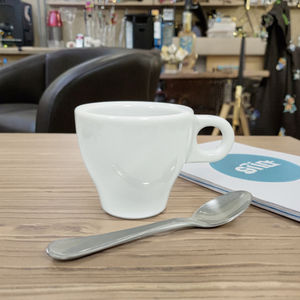 EN PACK Diseño clásico italiano 80ML Taza de espresso Taza de café de doble tiro de cerámica de 9mm de espesor para elaboración a mano - Product Image 6