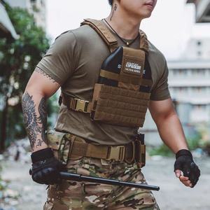 Gilet tactique personnalisable en gros, directement de l'usine, design léger avec fonctionnalité Cool Dry, accessoires de chasse parfaits - Product Image 1