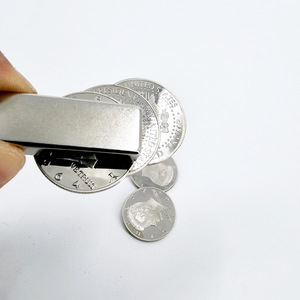 Truco con moneda de 50 centavos, moneda mágica, moneda conmemorativa estadounidense, dólar estadounidense, accesorio de ferromagnetismo para trucos de magia de primer plano con moneda de medio dólar - Product Image 3