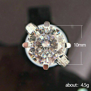 Anello da Donna con Design a Quattro Punte e Zirconia Cubica, Stile Fidanzamento, Gioiello per Proposta di Matrimonio - Product Image 4