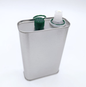 Lattina in metallo <span class=keywords><strong>per</strong></span> uso alimentare da 500ml <span class=keywords><strong>per</strong></span> spezie in stile F contenitore in latta <span class=keywords><strong>per</strong></span> <span class=keywords><strong>olio</strong></span> d'oliva beccuccio in plastica vendita diretta in fabbrica - Product Image 1