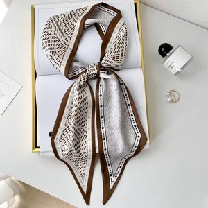 Pour <span class=keywords><strong>Amazon</strong></span> Bestseller Cravate d'été <span class=keywords><strong>en</strong></span> polyester à la mode et élégante pour femmes avec motif Argyle élégant et Lett imprimé - Product Image 1