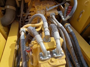 KOMATSU-Excavadora sobre orugas Cummins Eaton, bomba original japonesa de bajas horas, entrega rápida en stock de maquinaria pesada - Product Image 3