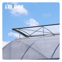 Film plastique couvert agriculture Ventilation naturelle culture hydroponique tropicale plantation de tomates toit en dents de scie serre