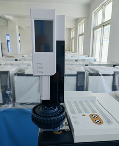 पोर्टेबल डागा जी जीसी एचपीएलसी स्वचालित 27 नमूने बनाम 27 पूरी तरह से हेडस्पेस ऑटोसोमलर के लिए 10/20 मिलीलीटर शीलों के साथ गैस क्रोमैटोग्राफ के लिए - Product Image 3