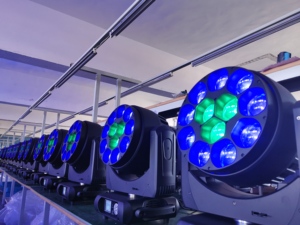شعاع فائق براقة جديد 12x40W RGBW إضاءة LED برأس متحرك يمكن أن تكبير للمسرح DJ ليلي - Product Image 5
