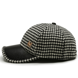 Houndstooth Baseball Cap For Women Flannel Duckbill Hat Warm Autumn Winter Outdoor Fashionable British Style - Product Image 2
