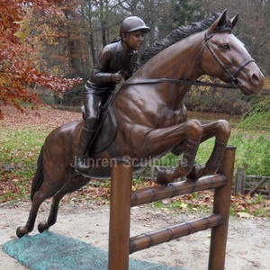 Caballo de carrera de bronce Jockey Trofeo ecuestre Escultura Caballo de carrera de bronce - Product Image 5