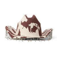 Chapeau de cowboy en gros à imprimé vache marron et blanc avec strass et longues franges, idéal pour les fêtes de bachelorette et le rodéo, pour adultes