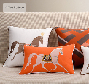 Housse de <span class=keywords><strong>coussin</strong></span> carrée de luxe brodée à la main en coton et lin pour la maison, le <span class=keywords><strong>canapé</strong></span>, l'hôtel, décoration, broderie cheval <span class=keywords><strong>orange</strong></span>, taie d'oreiller décorative - Product Image 3