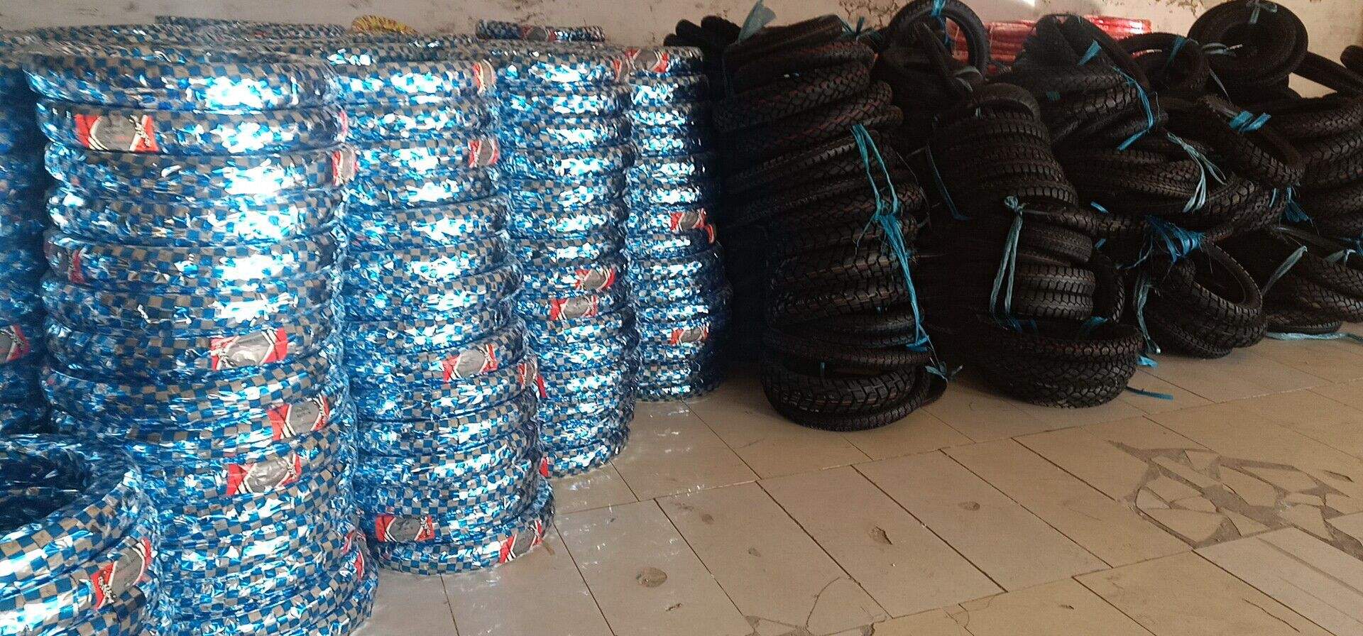 橡胶摩托车越野轮胎110/90-17 350-17 300-18热卖好价格批发轮胎2.75-18| Alibaba.com