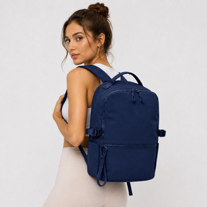 Sac à dos léger résistant à l'eau 20-35L en nylon pour le sport, les voyages et le quotidien, avec bretelles réglables et fermeture éclair, unisexe - Expédition depuis l'entrepôt américain - Product Image 5
