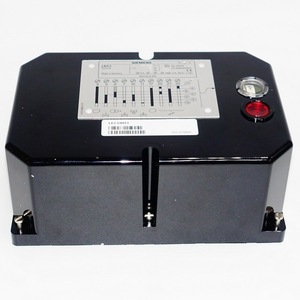 Contrôleur de Combustion Siemens Lec8851 avec Interface Modbus, Mémoire de Données et Accessoires pour Brûleur - Product Image 3