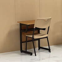 Ensemble de bureaux et chaises pour élèves du primaire et du secondaire