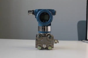 3051 하우징 단결정 실리콘 센서 4-20mA + 하트 0.075% FS 차압 송신기 - Product Image 4